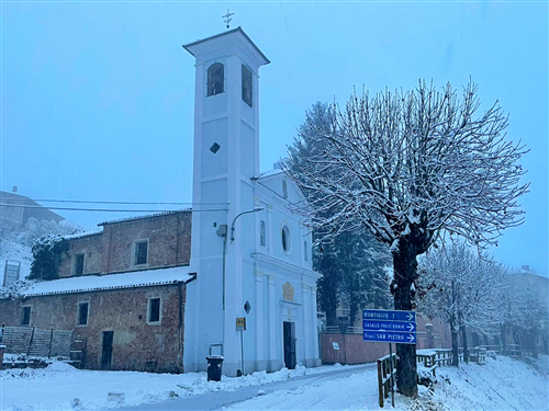 Chiesette minori e piloni v...